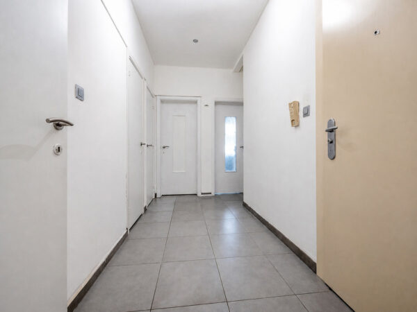 Rez-de-chaussée à vendre à Koekelberg